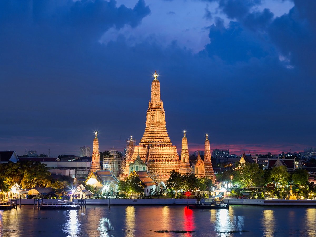 Wat Arun Ratchavararam Tempal of Dawn, Bangkok, Thailand, Asia